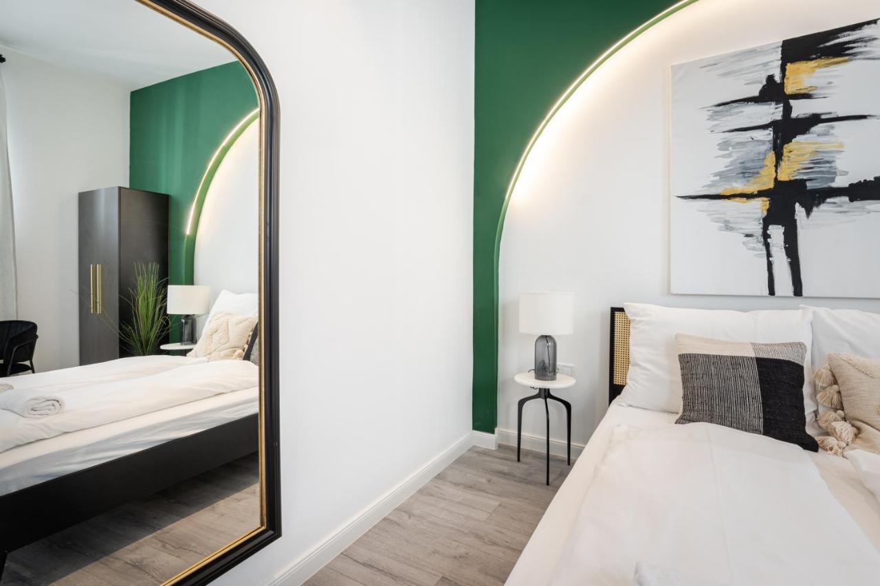 R6 - Boutique Apartments, Best Location By Bqa Будапеща Екстериор снимка