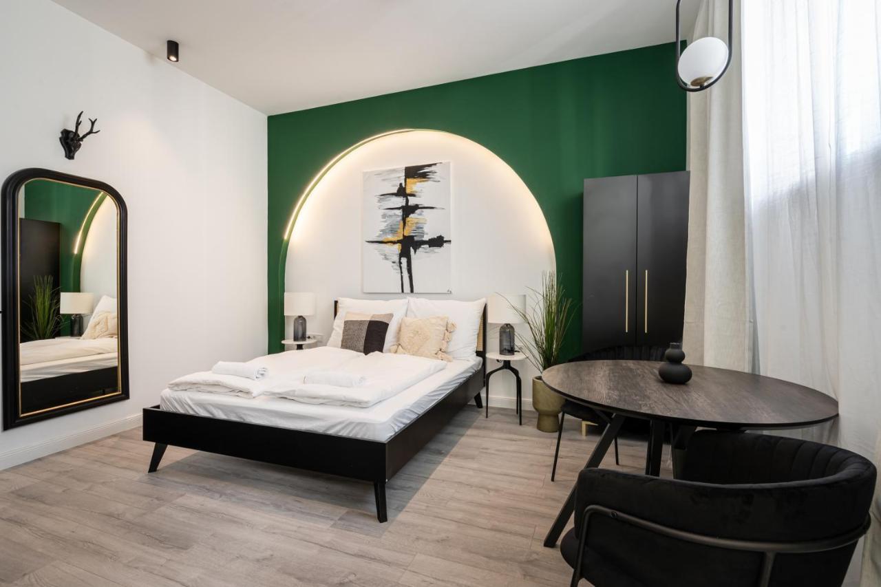 R6 - Boutique Apartments, Best Location By Bqa Будапеща Екстериор снимка