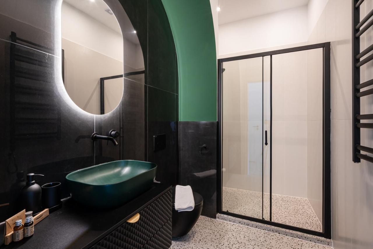 R6 - Boutique Apartments, Best Location By Bqa Будапеща Екстериор снимка