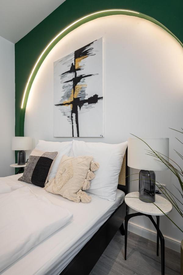 R6 - Boutique Apartments, Best Location By Bqa Будапеща Екстериор снимка
