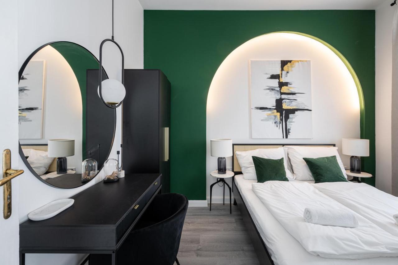 R6 - Boutique Apartments, Best Location By Bqa Будапеща Екстериор снимка