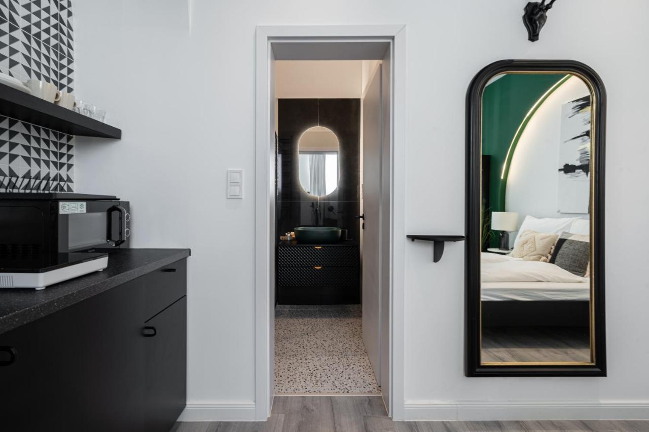 R6 - Boutique Apartments, Best Location By Bqa Будапеща Екстериор снимка