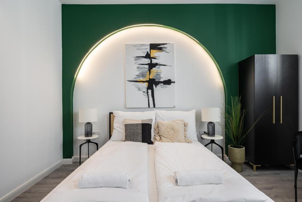 R6 - Boutique Apartments, Best Location By Bqa Будапеща Екстериор снимка