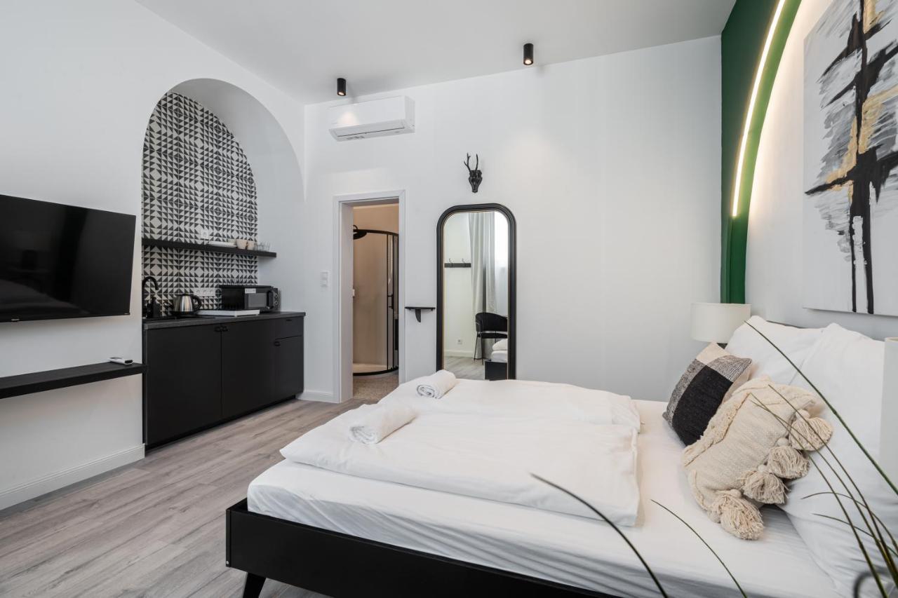 R6 - Boutique Apartments, Best Location By Bqa Будапеща Екстериор снимка